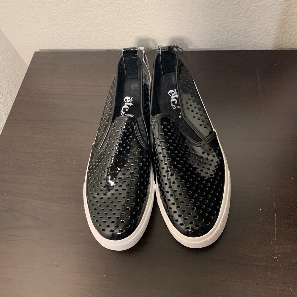 Rue 21 black women shoes size L 8/9